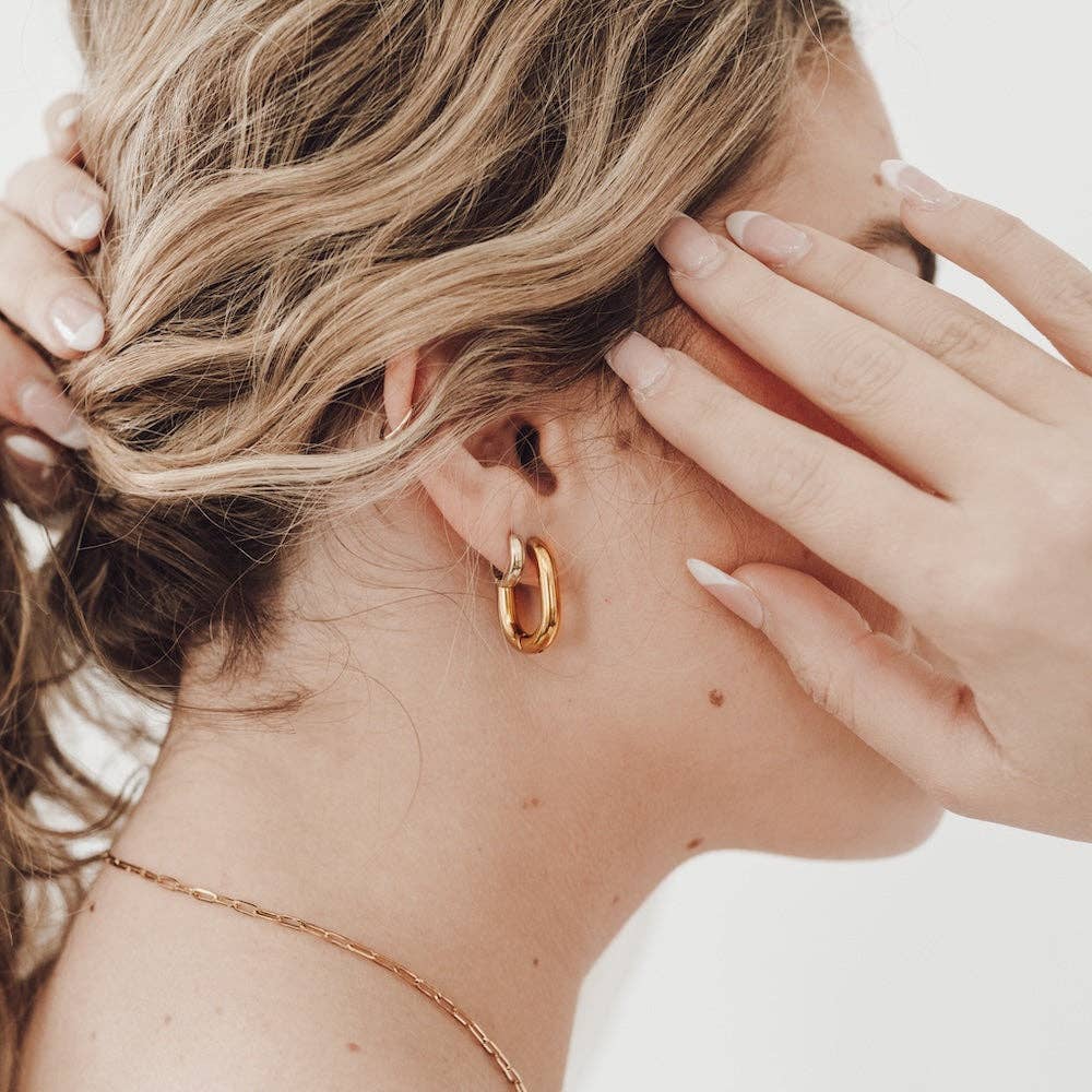 Flirty Fantasy Oval Hoop Earrings - WATERPROOF: Gold