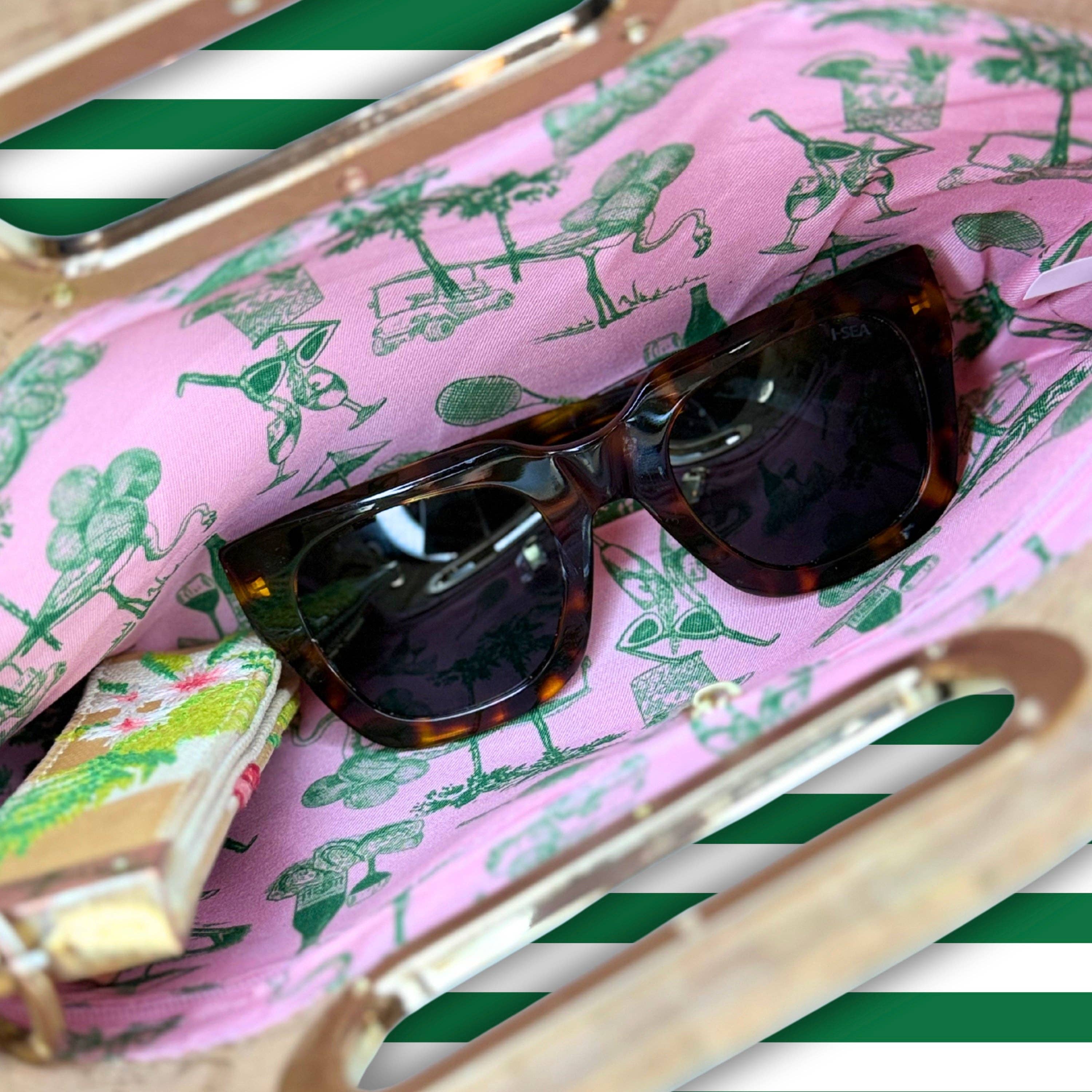 The Folly Clutch
